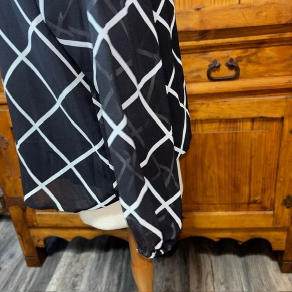 Calvin Klein Womens Black White Windowpane Ruffle Neck Tie Blouse M M1NAZ563 - Picture 5 of 8